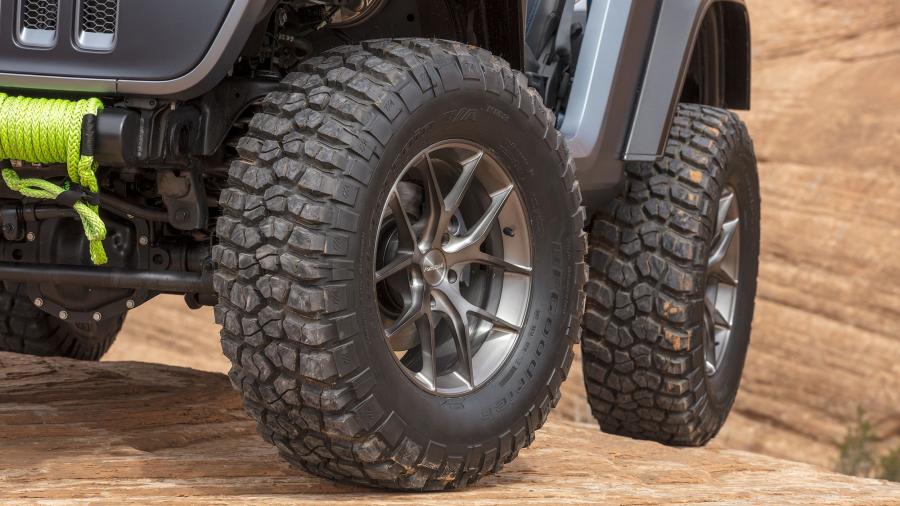 Колеса Jeep 4SPEED Concept (JL) 2018 года  (фото 27 из 39)